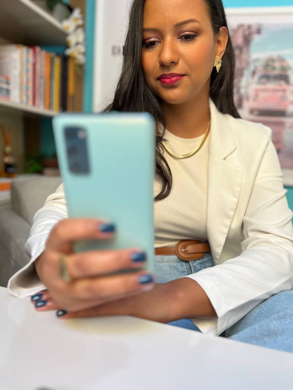 Aflane Negrão em atendimento online via chamada